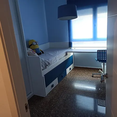 Valencia Aeropuerto Alquiler Temporada 3 Habitacione 2 Banos *